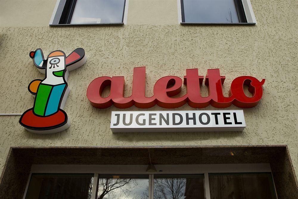 Acama Hotel & Hostel Schoeneberg Berlín Exterior foto